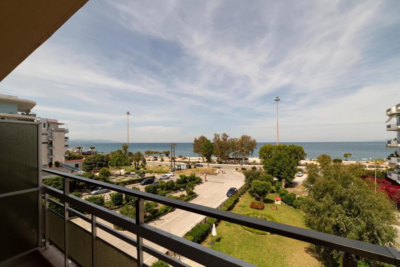 Delfini Hotel Patras Zewnętrze zdjęcie
